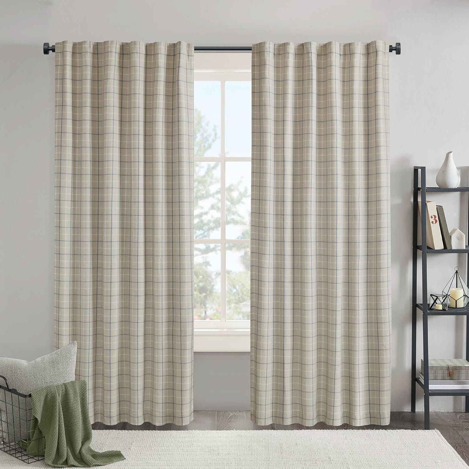 Madison Park Anaheim Cabin Plaid Curtain Window, Thermal Insulated Fleece Lining, Living Room Decor Room Darkening Drape for Bedroom, 1-Single Panel Pack, 50" x 108" Rod Pocket Brown