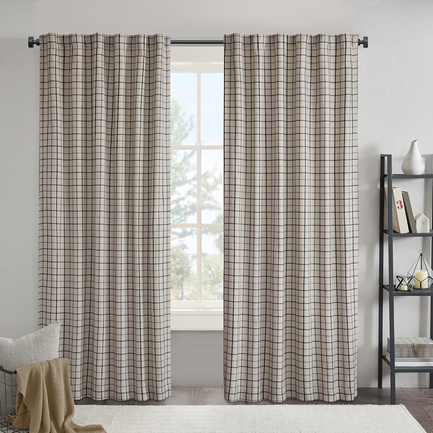 Madison Park Anaheim Cabin Plaid Curtain Window, Thermal Insulated Fleece Lining, Living Room Decor Room Darkening Drape for Bedroom, 1-Single Panel Pack, 50" x 108" Rod Pocket Brown